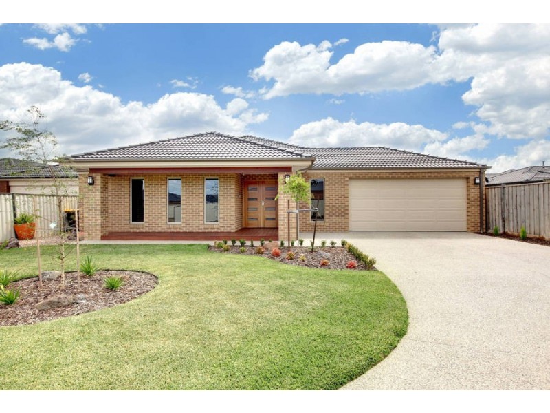 7  Rosedale Court, Melton West VIC 3337