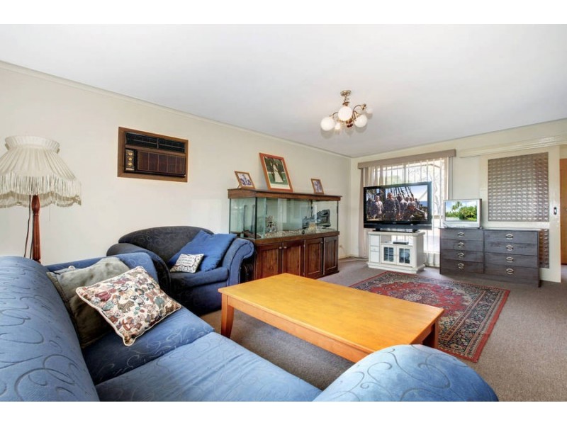 35 Bridge Road, Melton South VIC 3338