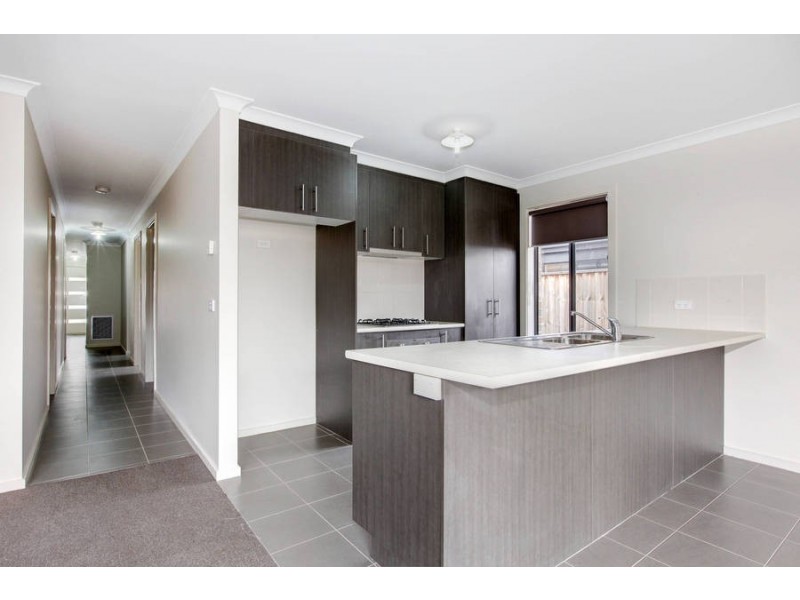 21 Stringybark Avenue, Brookfield VIC 3338