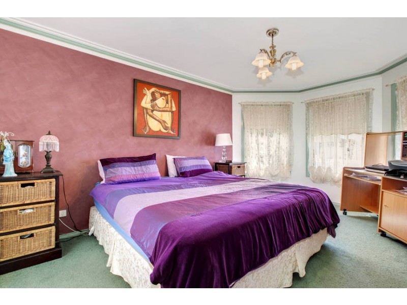 Melton West VIC 3337