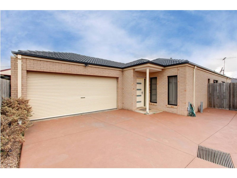 3/11 Merrijig Court, Kurunjang VIC 3337