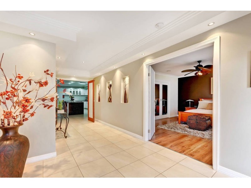 13 Rosedale Court, Melton West VIC 3337