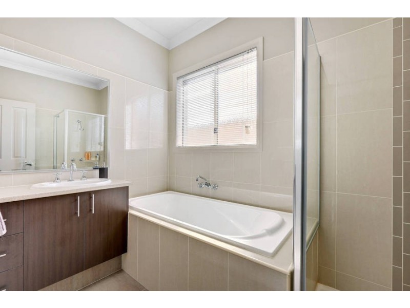 49 Merrystowe Way, Melton West VIC 3337