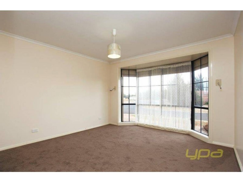 21 Benjamin Court, Kurunjang VIC 3337