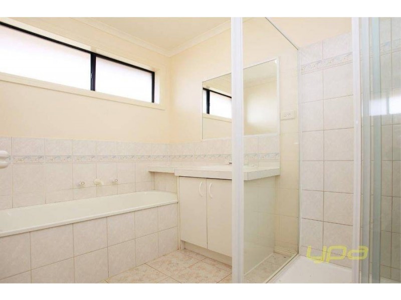 21 Benjamin Court, Kurunjang VIC 3337