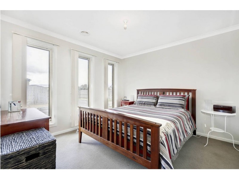 20/20-22 Roslyn Park Drive, Melton West VIC 3337