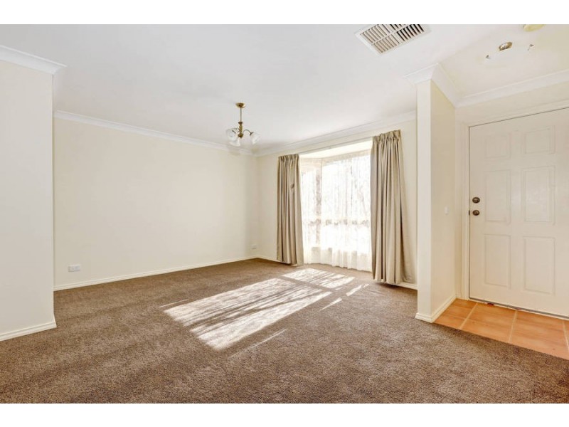 287 Centenary Avenue, Melton West VIC 3337