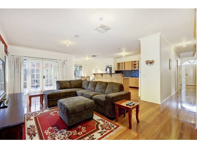 11 Park Lane, Melton West VIC 3337