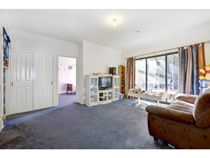 11 Park Lane, Melton West VIC 3337