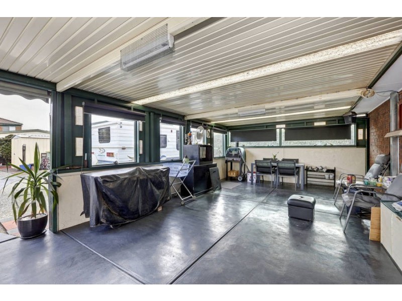 1 Gamalite Drive, Melton West VIC 3337