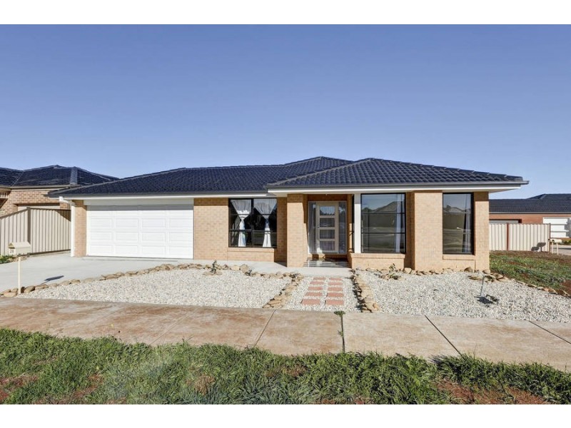 28 McBurnie Drive, Kurunjang VIC 3337