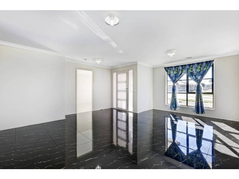 28 McBurnie Drive, Kurunjang VIC 3337