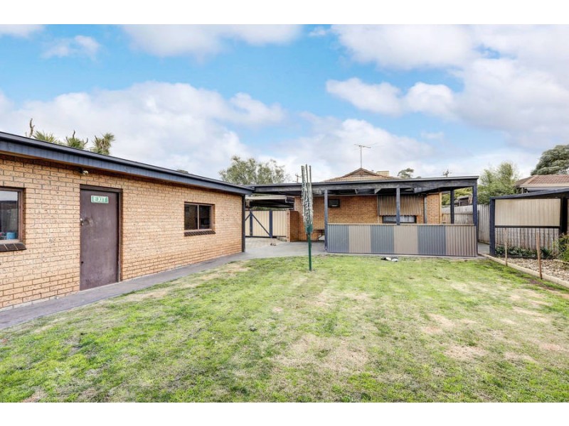 12 Monash Street, Melton South VIC 3338