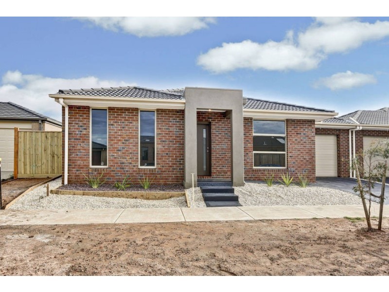 19 Leuca Avenue, Brookfield VIC 3338