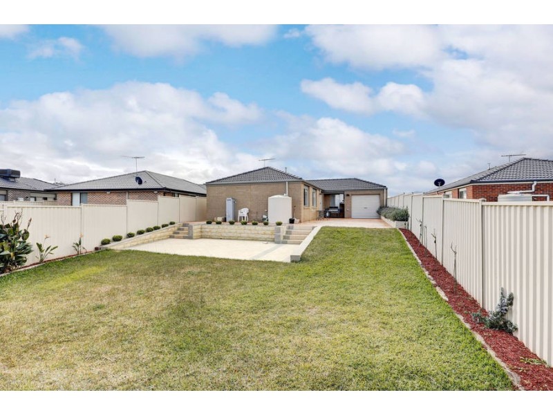 26 Marlo Drive, Melton West VIC 3337