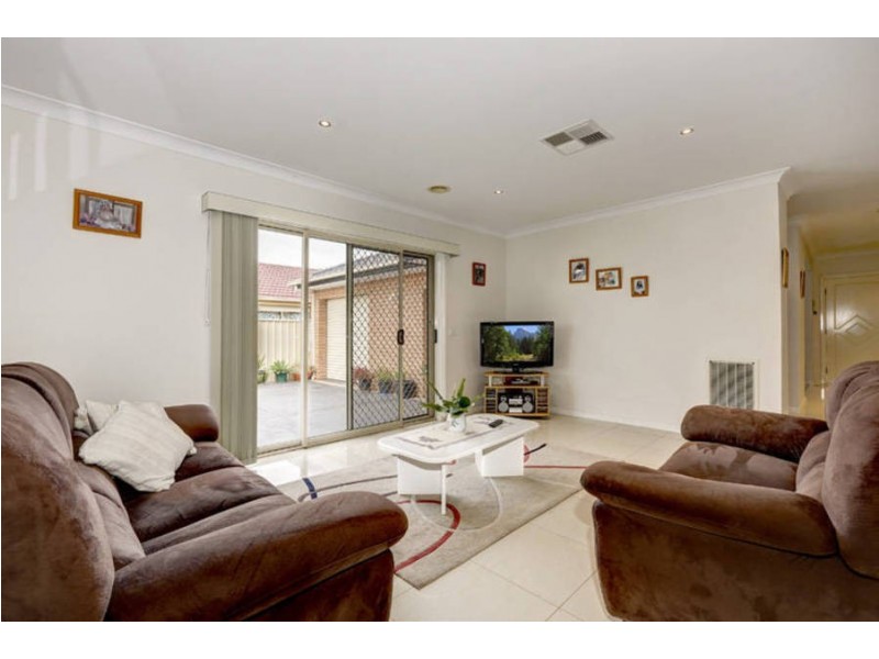 34 Skipton Street, Kurunjang VIC 3337