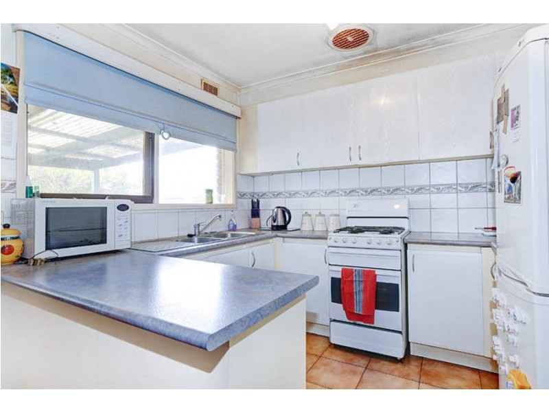 81 James Cook Drive, Melton West VIC 3337