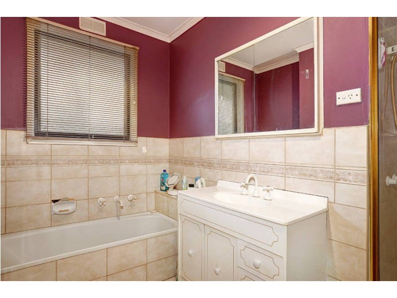 81 James Cook Drive, Melton West VIC 3337