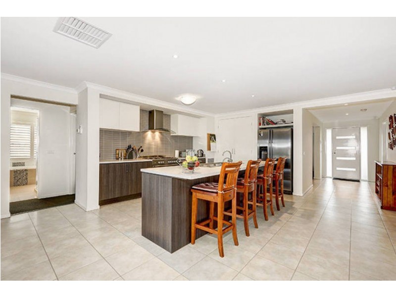 164 Clarkes Road, Brookfield VIC 3338