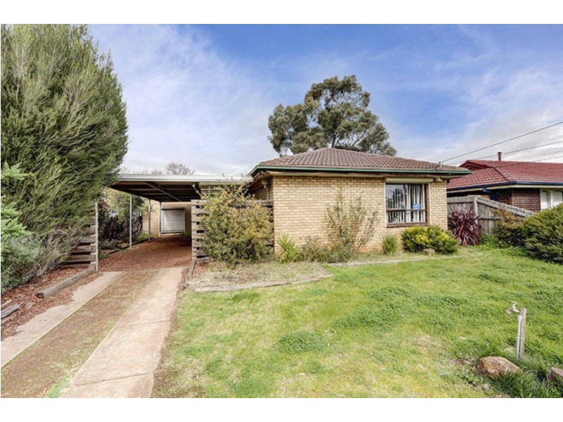 14 Sturt Road, Melton South VIC 3338