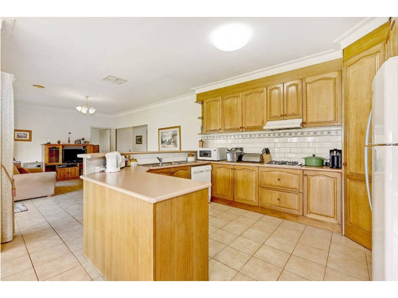 7 Maplewood Close, Brookfield VIC 3338