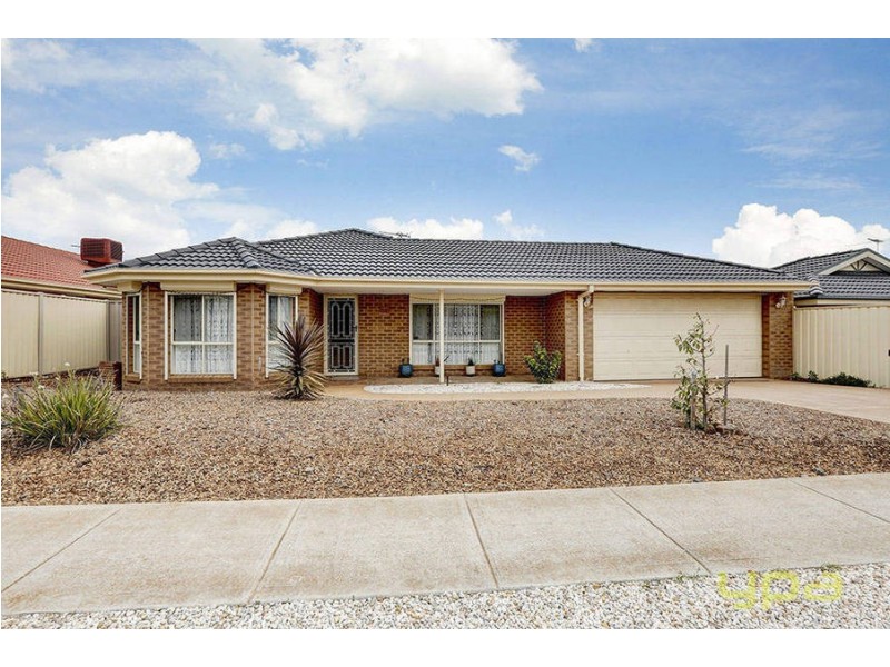 15 Sugarberry Rise, Melton West VIC 3337