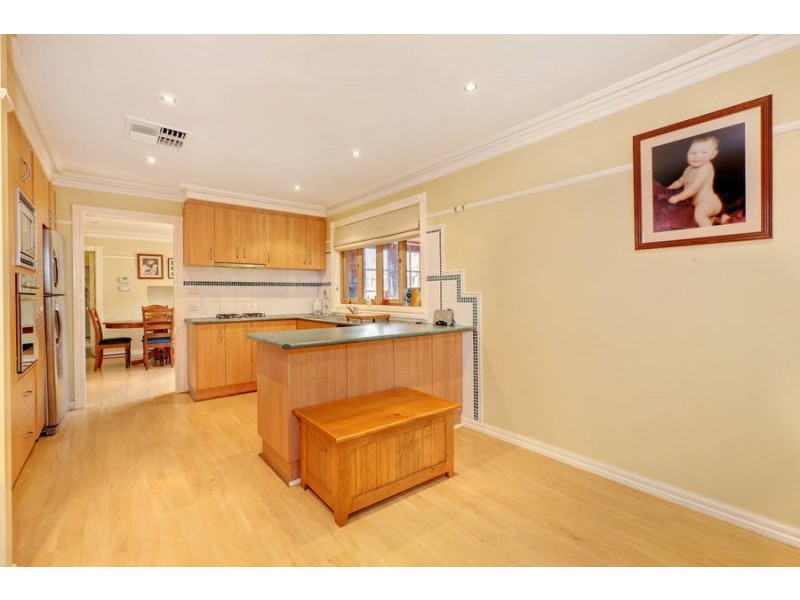 18 Tern Court, Melton VIC 3337