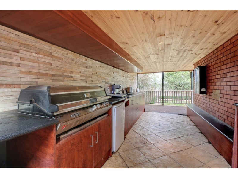 18 Tern Court, Melton VIC 3337