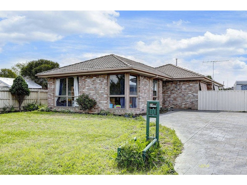 11 Kambar Court, Kurunjang VIC 3337