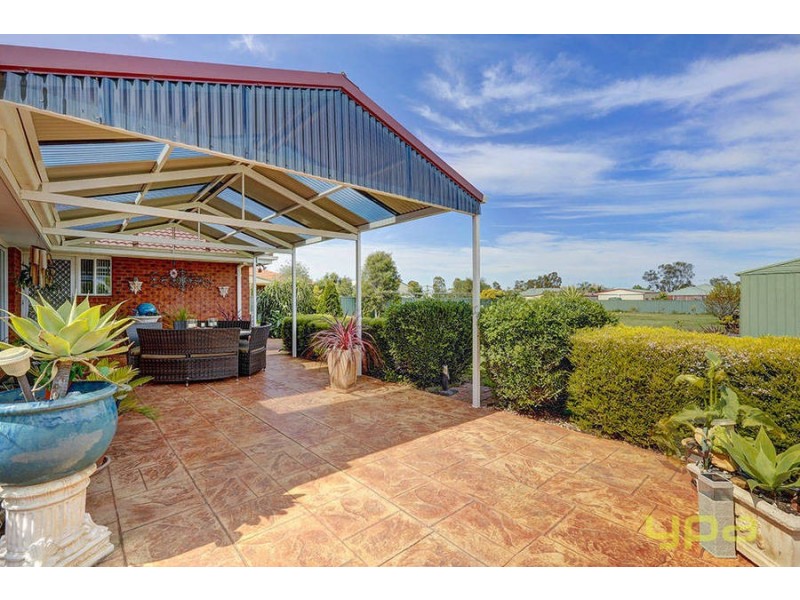 4 McBurnie Drive, Kurunjang VIC 3337