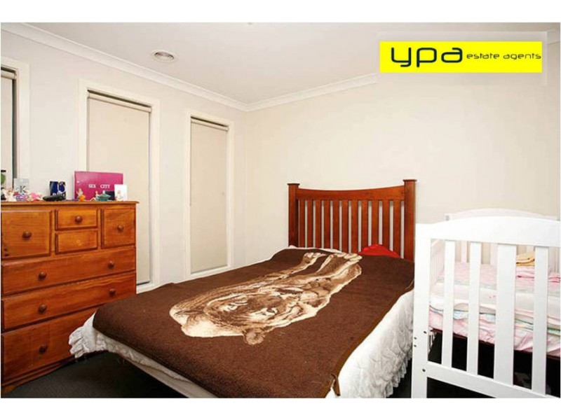 34/20-22 Roslyn Park Terrace, Melton West VIC 3337