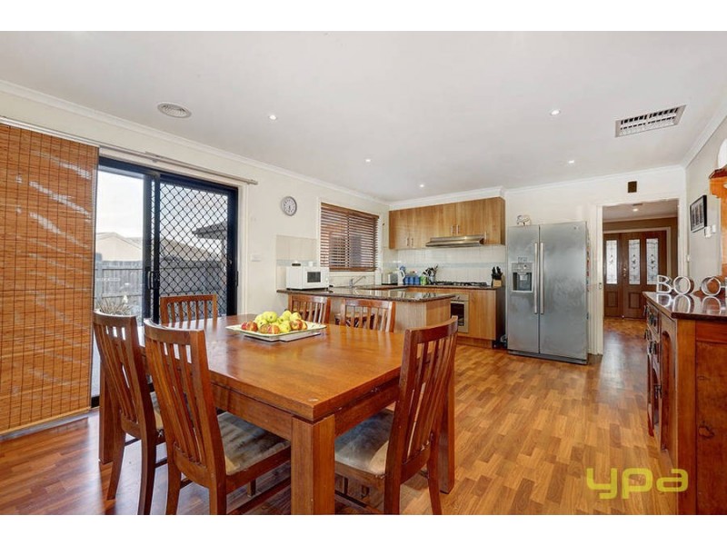 20 Peter Pan Crescent, Kurunjang VIC 3337