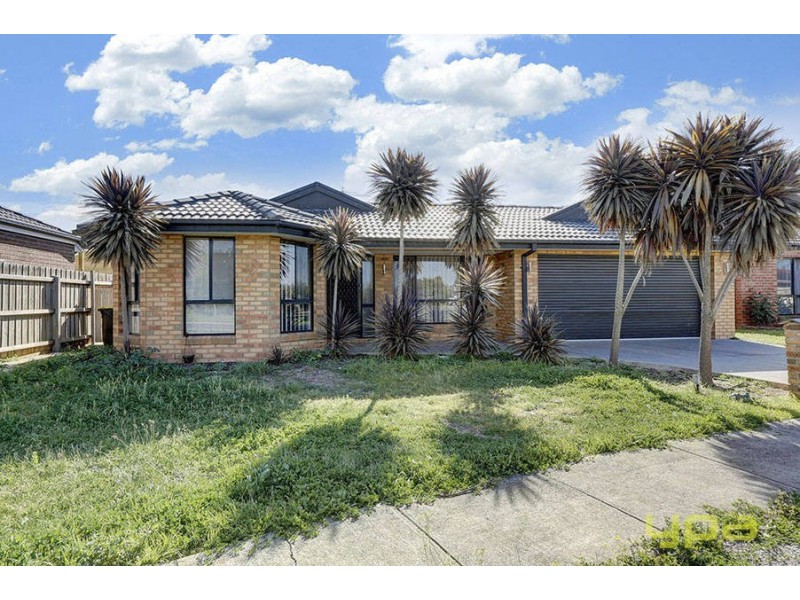 13 Ridgeway, Melton West VIC 3337