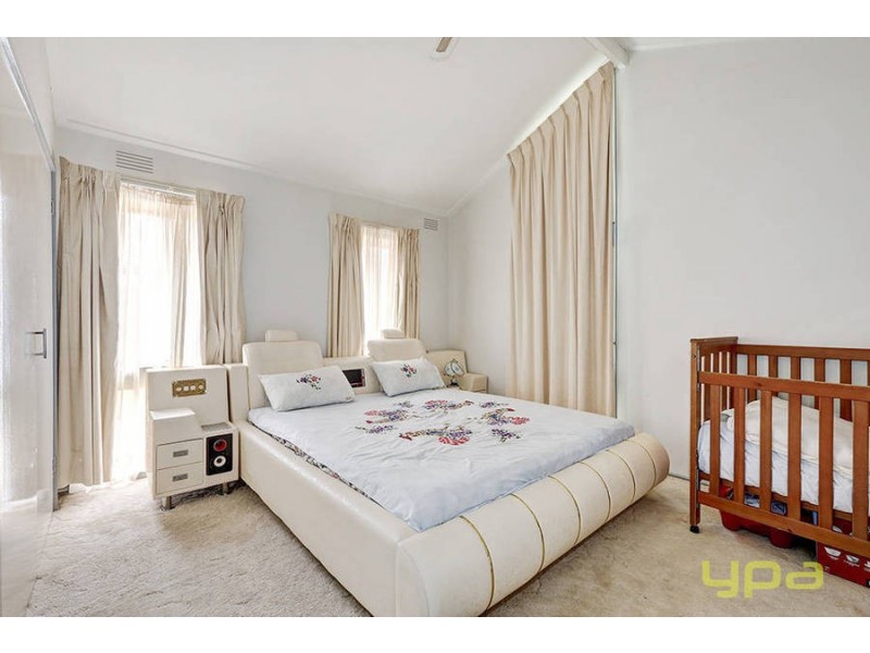 26 West Melton Drive, Melton West VIC 3337