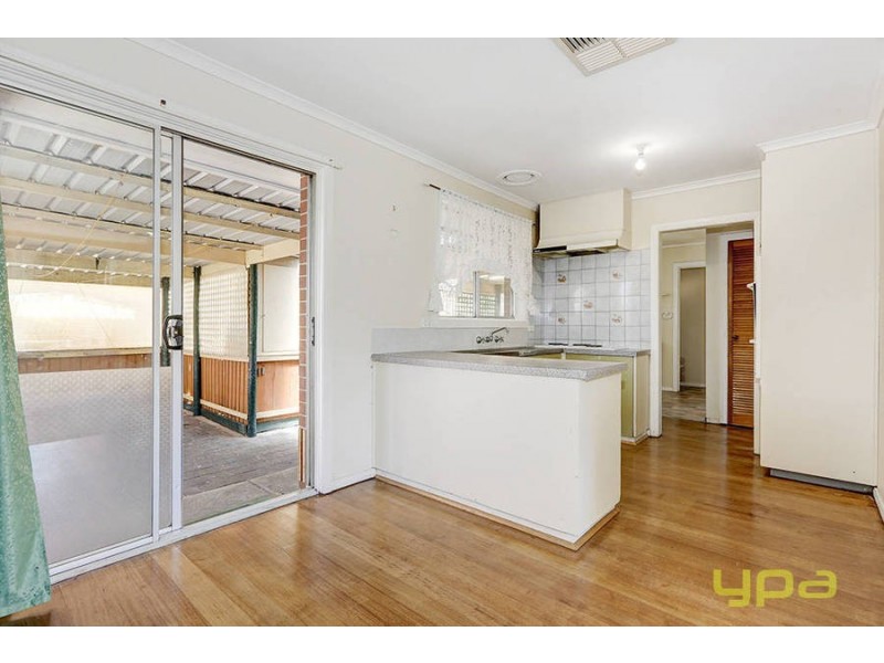 7 Grace Street, Melton South VIC 3338