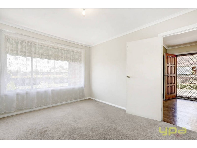 7 Grace Street, Melton South VIC 3338