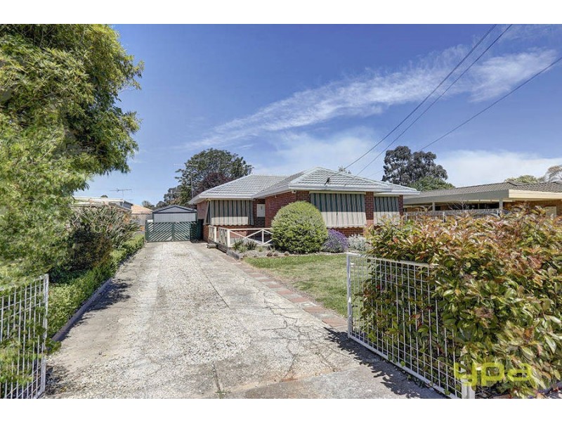 7 Grace Street, Melton South VIC 3338