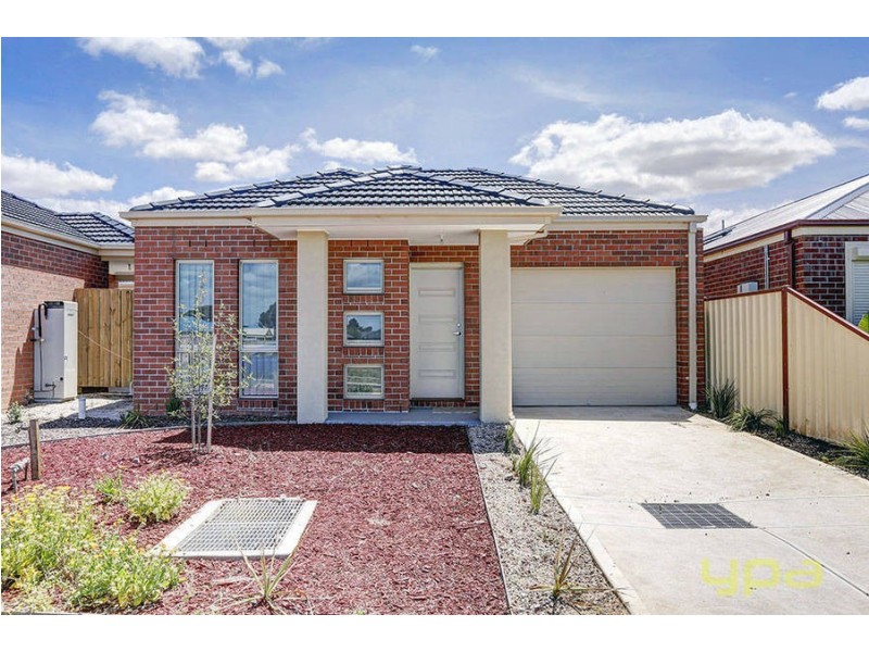 3/14 Pangbourne Avenue, Melton West VIC 3337
