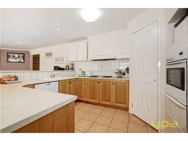 53 Smoult Drive, Kurunjang VIC 3337