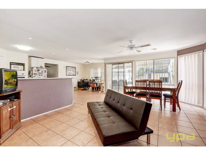 53 Smoult Drive, Kurunjang VIC 3337