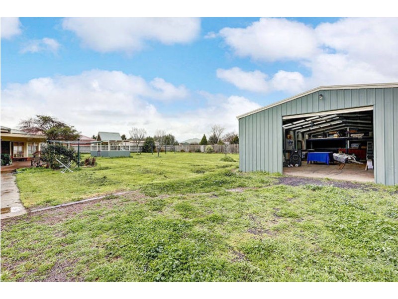 7 Maplewood Close, Brookfield VIC 3338