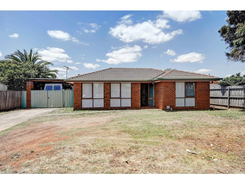 51 James Cook Drive, Melton West VIC 3337