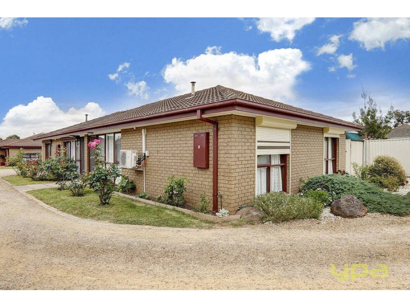 1/225 Station Road, Melton VIC 3337