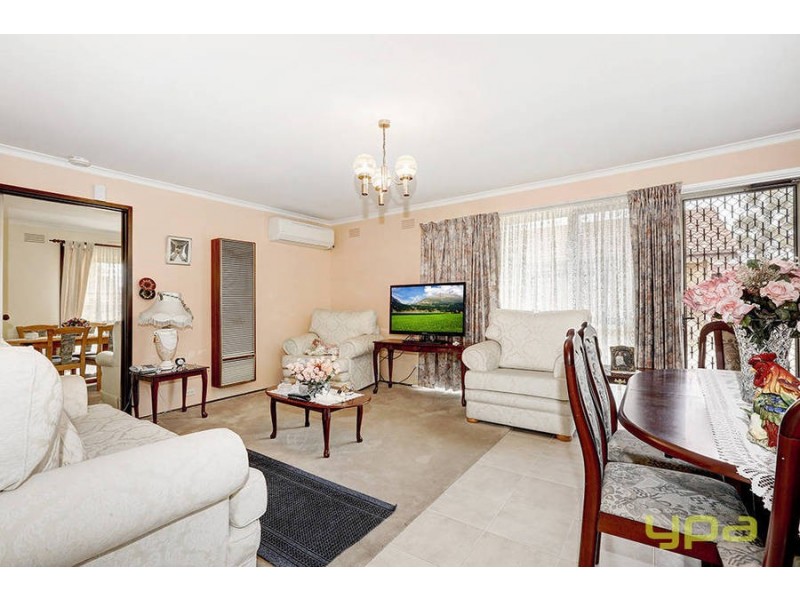 1/225 Station Road, Melton VIC 3337