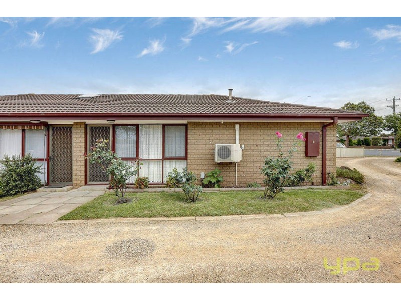 1/225 Station Road, Melton VIC 3337