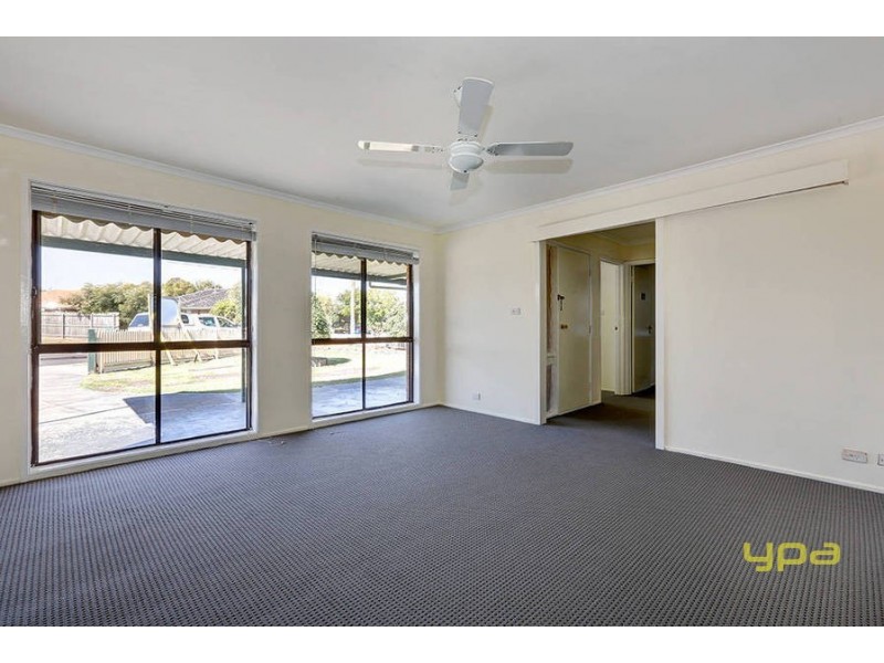 59 Bernard Drive, Melton South VIC 3338