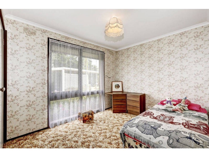 2 Grenville Place, Melton West VIC 3337