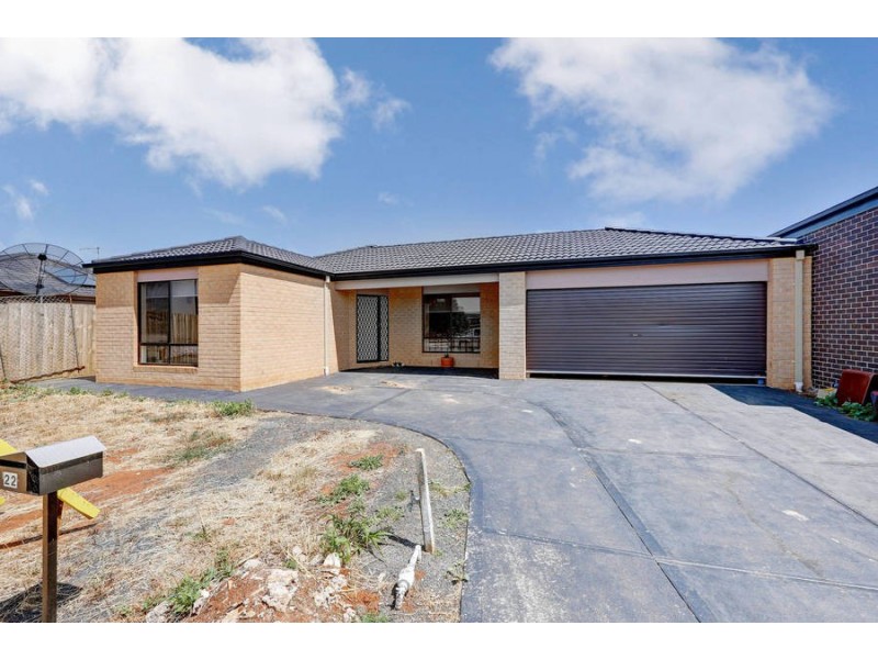 22 Turf Club Boulevard, Melton South VIC 3338