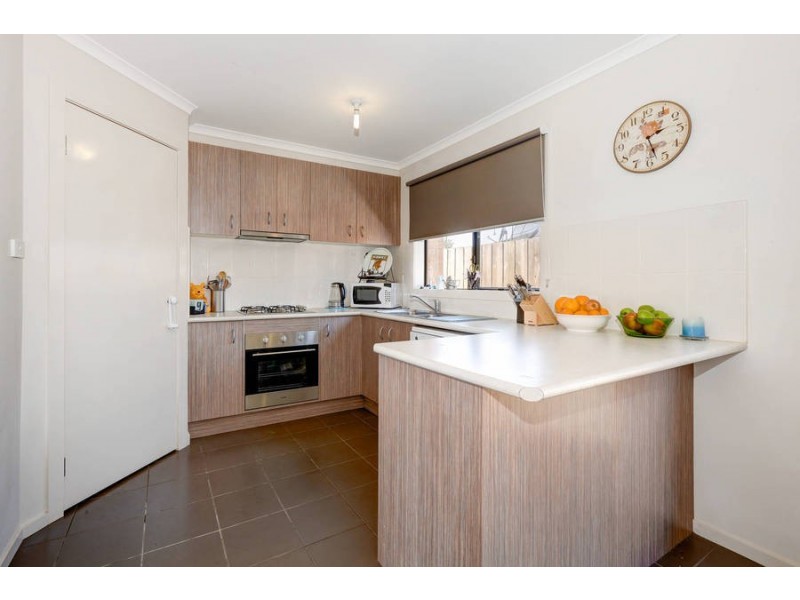 22 Turf Club Boulevard, Melton South VIC 3338