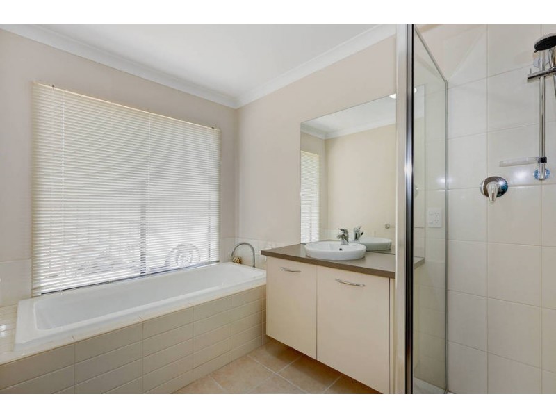 21 Brookfield Avenue, Brookfield VIC 3338